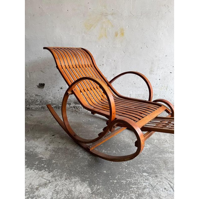 Vintage Wooden Rocking Chaise Longue with Circular Frame For Sale - Image 6 of 9
