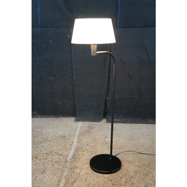 Vintage Lightolier Pl-2912 Mid-Century Modern Minimalist Gooseneck Floor Lamp For Sale - Image 11 of 18