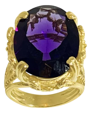 13 Carat Oval Bolivian Amethyst Cocktail Ring in 14 Karat Yellow Gold
