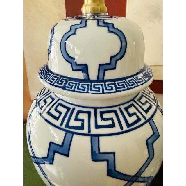 Chinoiserie Blue and White Ginger Jar Table Lamps | Coastal Decor - Pair of Two (2) For Sale - Image 9 of 12