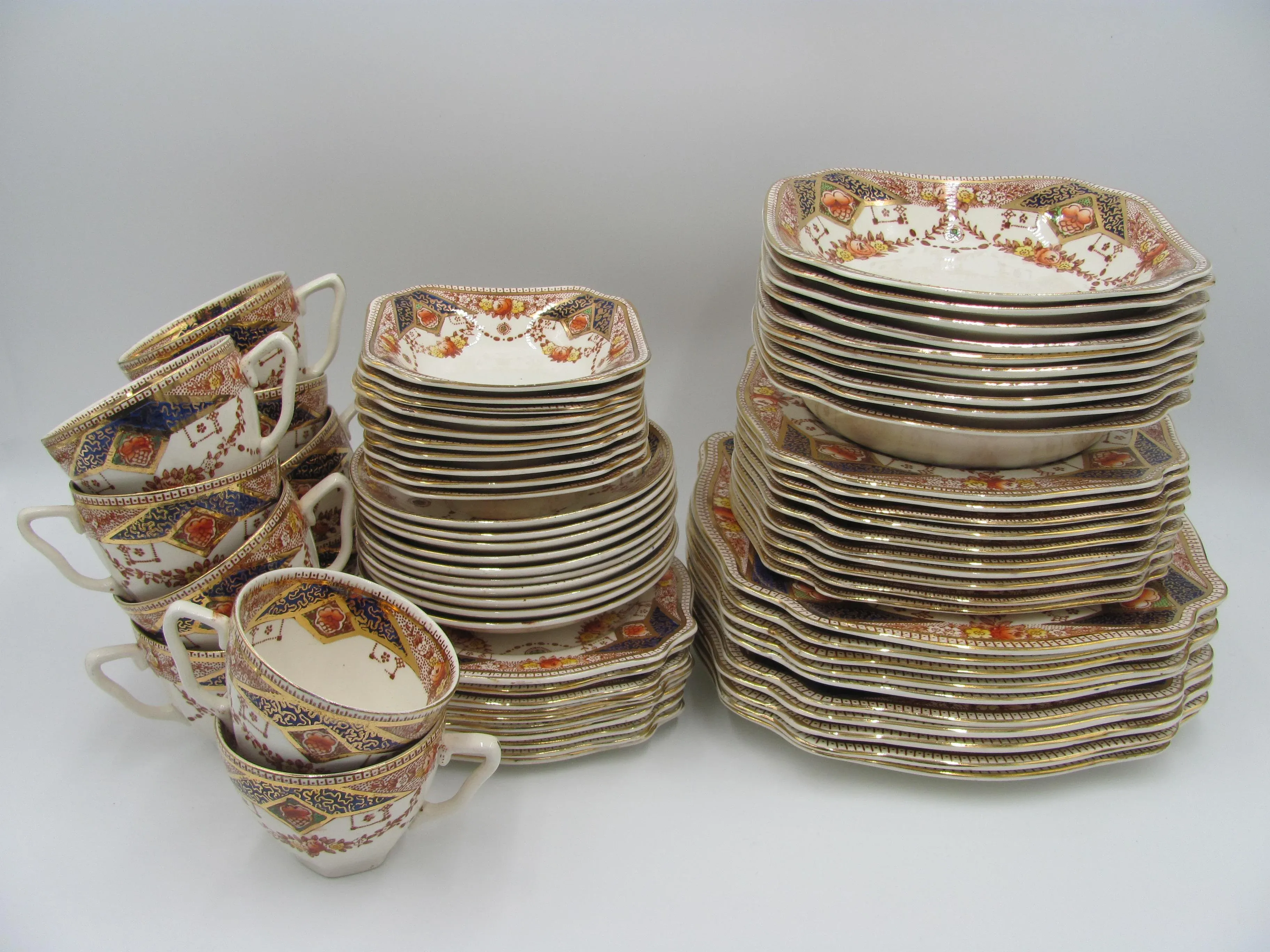 【美品】英国製　クイーンズ★Stratford★トリオ 1930s Royal Staffordshire Aj Wilkinson Newport Stafford Square