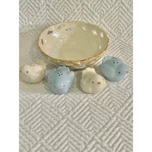 Figurative Early 2000’s Lenox “Just Nesting” Fine China Bird Salt and Peppers - Set of 5 Pieces For Sale - Image 3 of 11