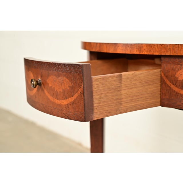 Wood Baker Furniture Federal Inlaid Mahogany Tea Table or Occasional Side Table For Sale - Image 7 of 14