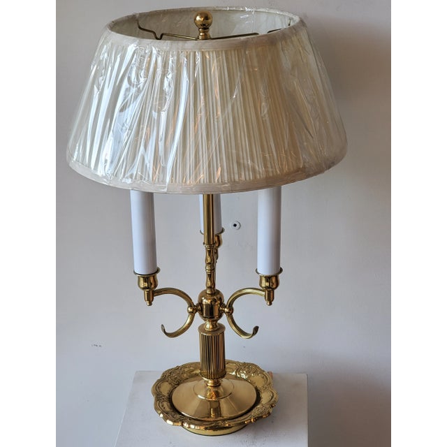 Traditional Mid-Century Bouillotte Table Lamp For Sale - Image 3 of 10