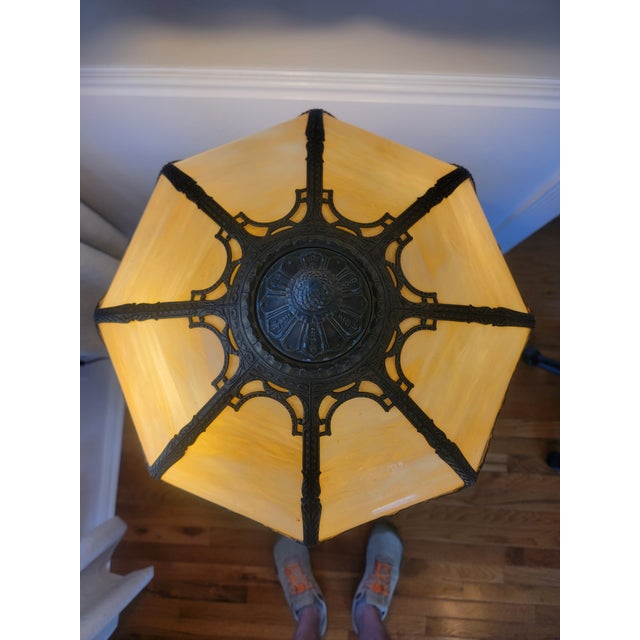 Antique Rainau Tudor Revival Bronze & Slag Glass Table Lamp, C. 1925–1935 For Sale In Philadelphia - Image 6 of 9