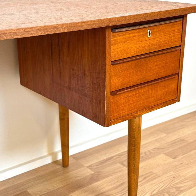 Writing Desk in Teak, 1950s-60s, Denmark For Sale - Image 13 of 14