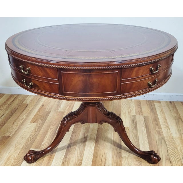 Fresh from a local Rye New York estate, we have a pleasure to offer you this classic Vintage American Leather Top Drum...