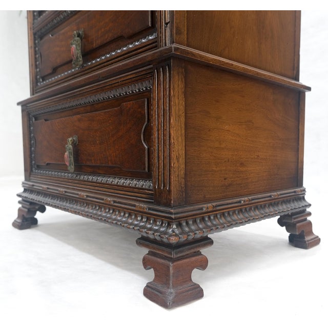 Wood Fine Ornate Carved Oak 5 Drawers Bracket Feet Decorative Chest c1900s MINT For Sale - Image 7 of 18