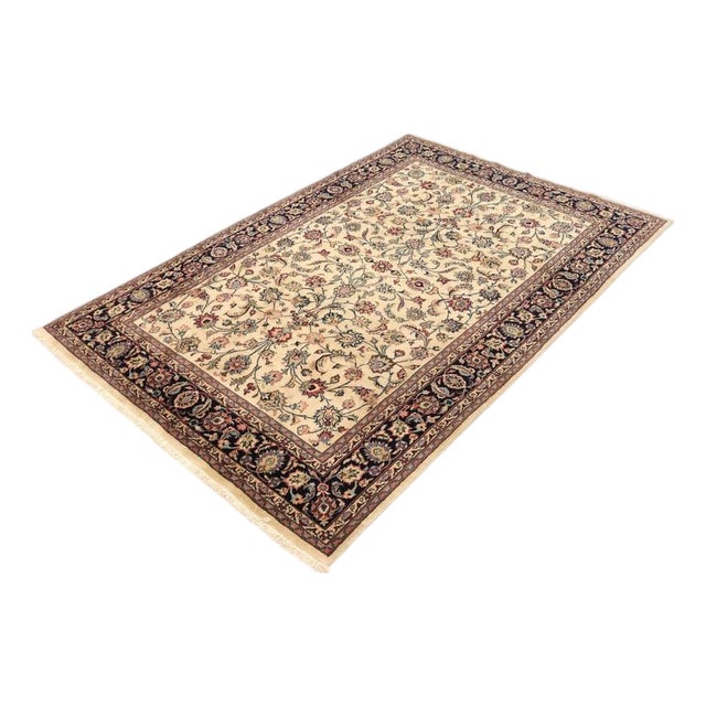 Middle Eastern Rug in Wool For Sale
