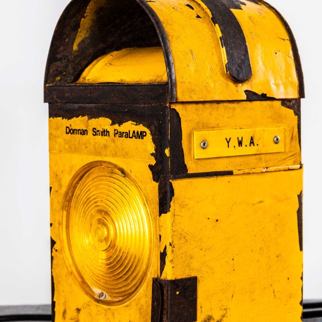 Vintage Railway Warning Lamp For Sale - Image 6 of 9