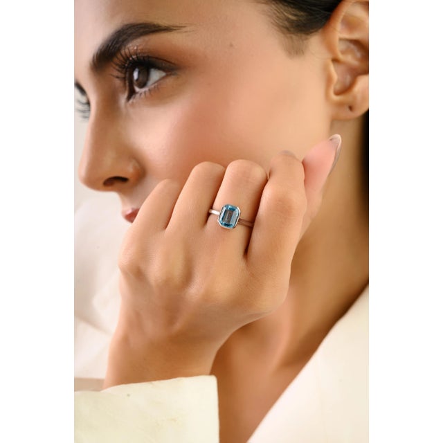 Delight a loved one with this Sterling Silver Blue Topaz Octagon Stackable Ring. The dazzling octagon-cut blue topaz (2.35...