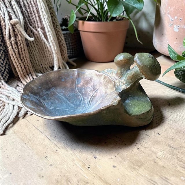 McCLELLAND BARCLAY Decorative Bronze Mushroom Dish A vintage McClelland Barclay decorative bronze mushroom dish features...