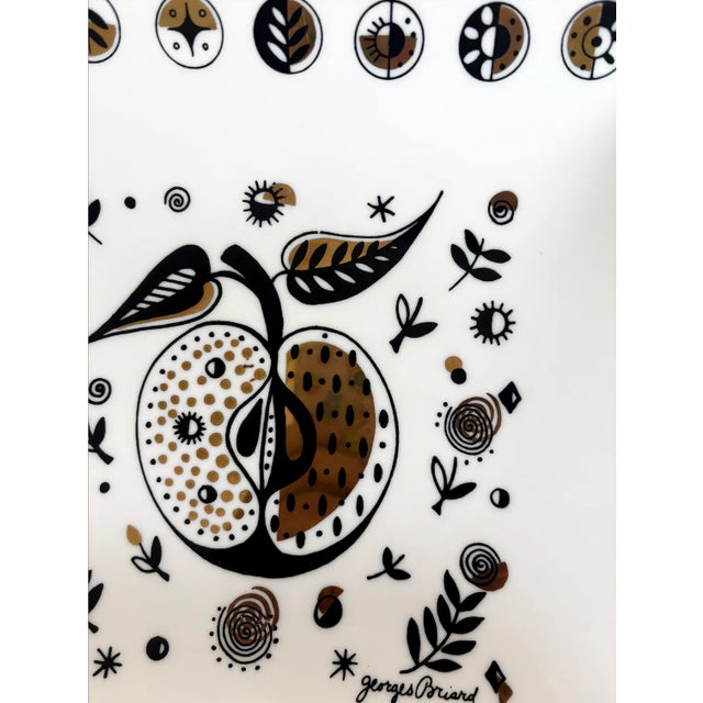 1960s Vintage Georges Briard "Forbidden Fruit" Glass Serving Tray For Sale - Image 5 of 9