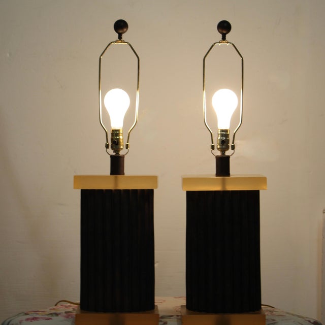 Vintange Pair of Fluted Column Table Lamps With Amber Resin & Brass For Sale - Image 4 of 5