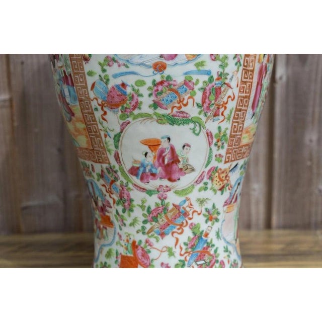 Antique Chinese Qing Dynasty Famille Rose Porcelain Vase, 1800s For Sale - Image 17 of 18