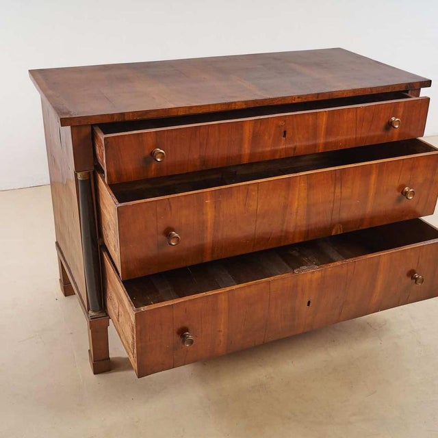 Descrizione Articolo: COMò Altezza: 100 Larghezza: 140 Profondità: 63 document.addEventListener("click", function(e){...