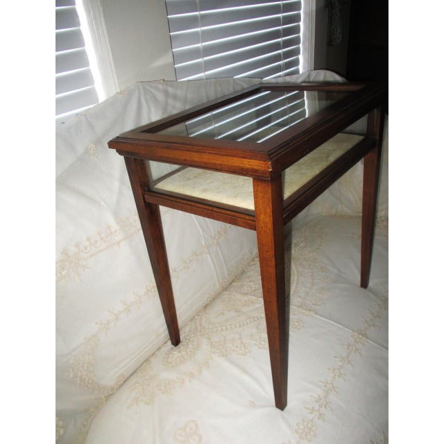 Traditional Vintage Brandt Furniture Federal Style Mahogany Brighton Court Curio Table For Sale - Image 3 of 10