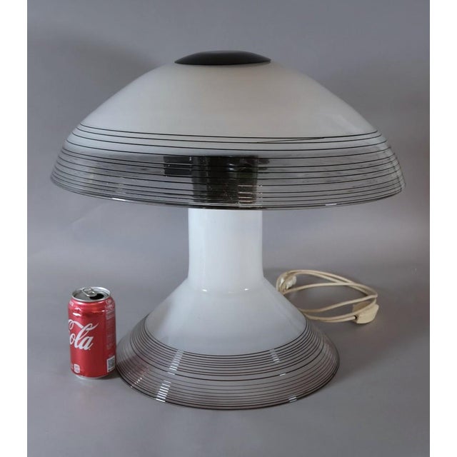 A large 1970s Italian Murano glass mushroom table lamp attributed to Roberto Pamio and Renato Toso for Leucos, featuring...
