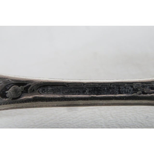 1835 R Wallace Silver Plated Monogrammed Fork With Floral Scrollwork Motif 5010b For Sale - Image 4 of 8