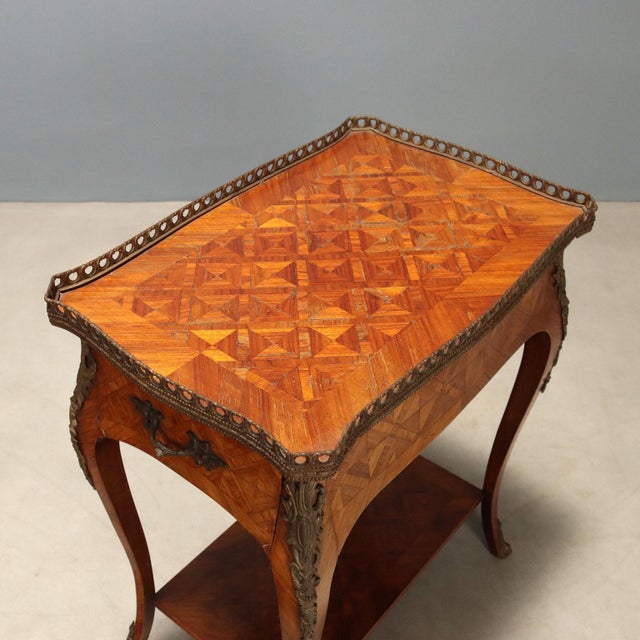 Brown Napoleon III Italian Table in Bois De Rose, 1800s For Sale - Image 8 of 10