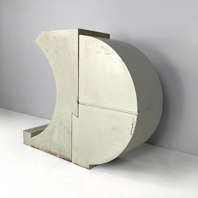 Italian Modern Geometric Metal Sculpture by Edmondo Cirillo, 1970s For Sale - Image 3 of 17