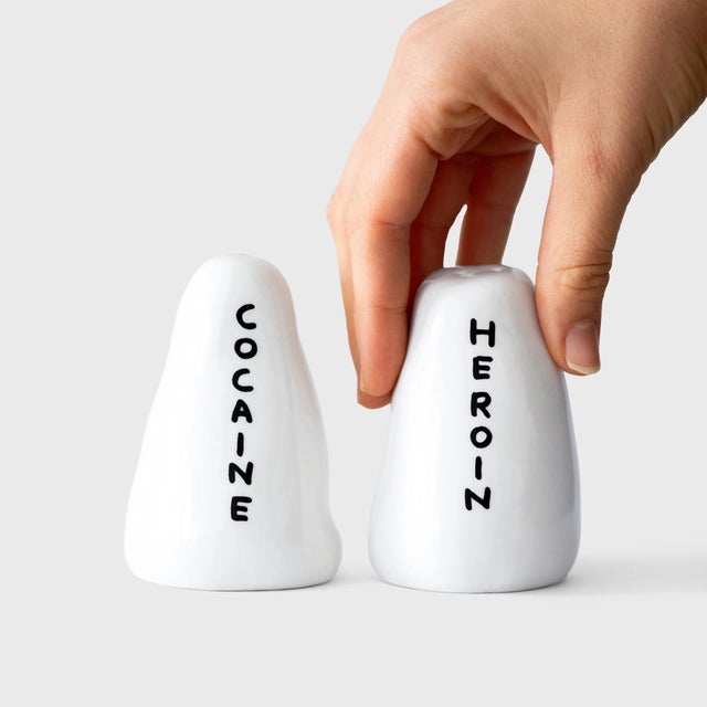 David Shrigley Heroin and Cocaine Vendor Salt & Pepper Shakers For Sale - Image 6 of 8