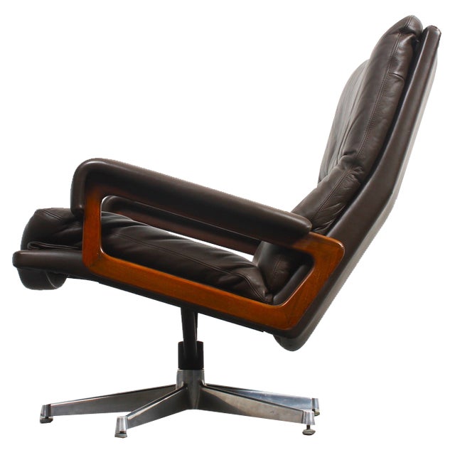 King Chair in Brown Leather by André Vandenbeuck for Strässle, 1960s For Sale