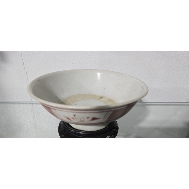 Rare 17thC Ming Dynasty Wanli Swatow Porcelain Bowl 15cm Rim Chip For Sale - Image 4 of 11