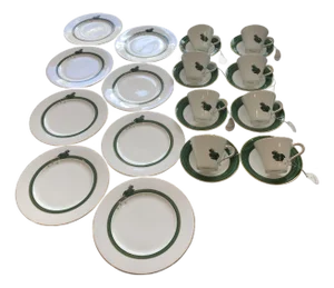 Prouna “My Frog Prince” Fine Bone China Dessert Plates & Coffee Cups–Set of 8
