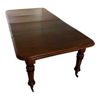 Mid 19th Century Antique Victorian Mahogany Dining Table For Sale