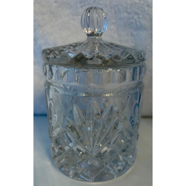 A sweet, petite, sparkling Fifth Avenue 24% Lead Crystal, Retired Biscuit Barrel or Lidded Jar