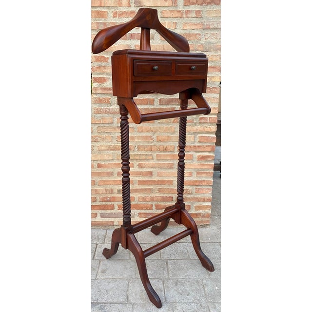 Spanish Baroque Revival Walnut Gentleman’s Valet Stand with Drawers, 1920s For Sale - Image 14 of 18