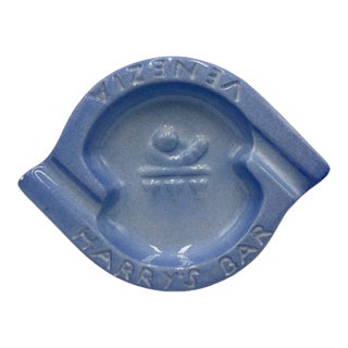 Vintage Harry's Bar Venezia Italy Periwinkle Blue Ceramic Ashtray Venice For Sale