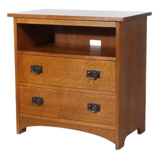 Stickley Arts & Crafts Mission Oak 2-Drawer Entertainment Cabinet 20thC For Sale