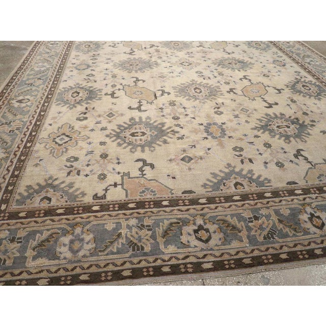 Galerie Shabab Collection Early 20th Century Turkish Oushak Large Carpet For Sale In New York - Image 6 of 8