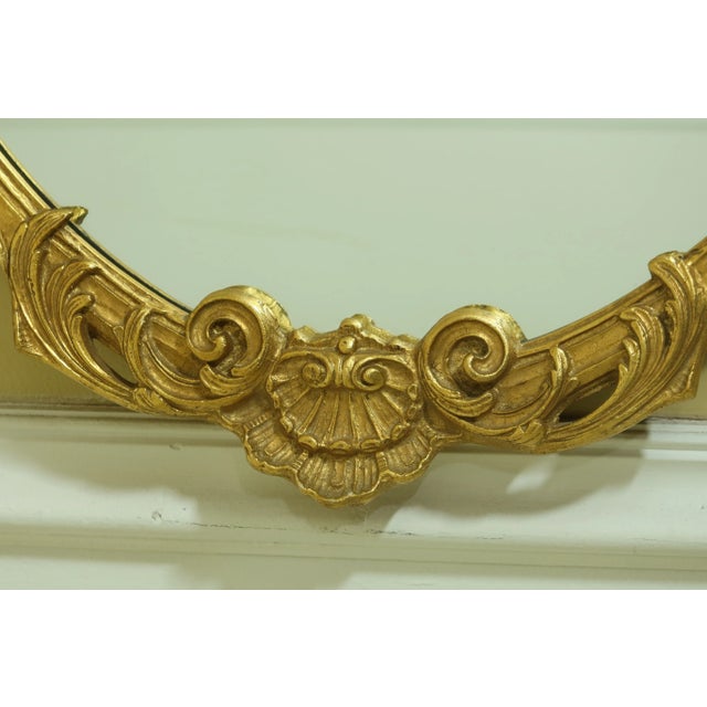 Friedman Brothers Friedman Brothers Gold Gilt Oval Decorator Mirror For Sale - Image 4 of 9