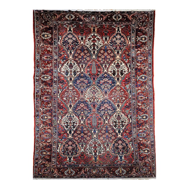Vintage Oversized Persian Bakhtiari Rug, Hand-Knotted Wool, Vase Panel Pattern, Red & Ivory, 11x17 For Sale