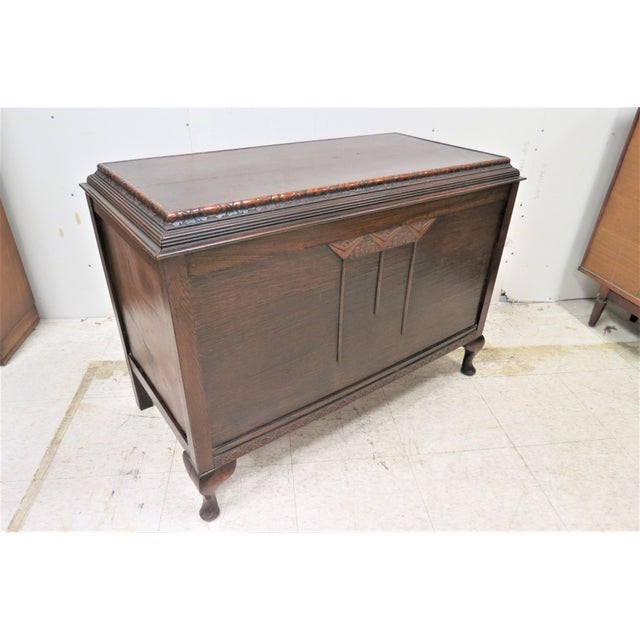 Antique English Mahogany Lift Top Blanket Chest With Cantered Top