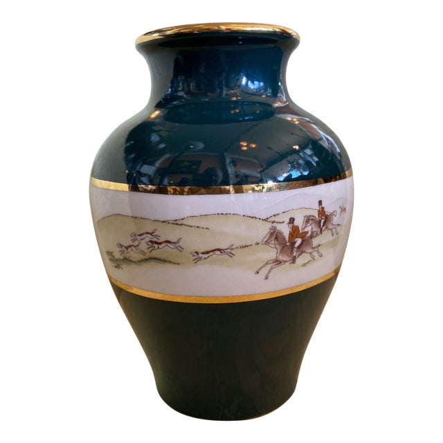 1980s Hunter Green Vase with a Hunting Scene Vase For Sale