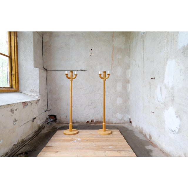 Scandinavian Modern Sculptural Floor Lamps in Pine, Sweden 1970s, Set of 2 For Sale - Image 3 of 17