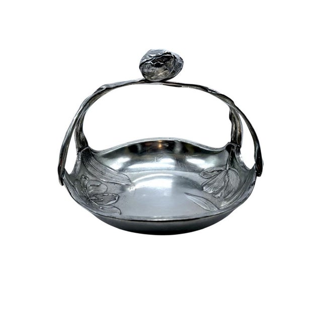 Antique Art Nouveau Pewter Tulip Basket Floral Embossed Design Decorative Handle For Sale - Image 4 of 8