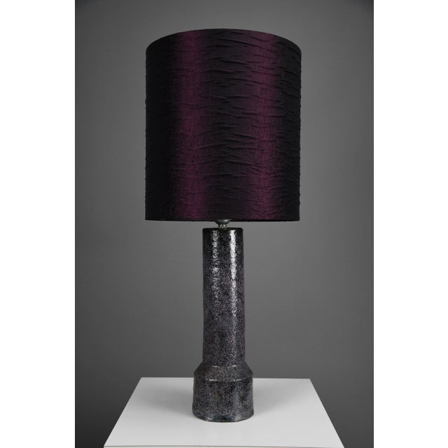 Mid-Century Modern Purple Ceramic Table Lamp by Pieter Groeneveldt, 1960 For Sale - Image 4 of 10
