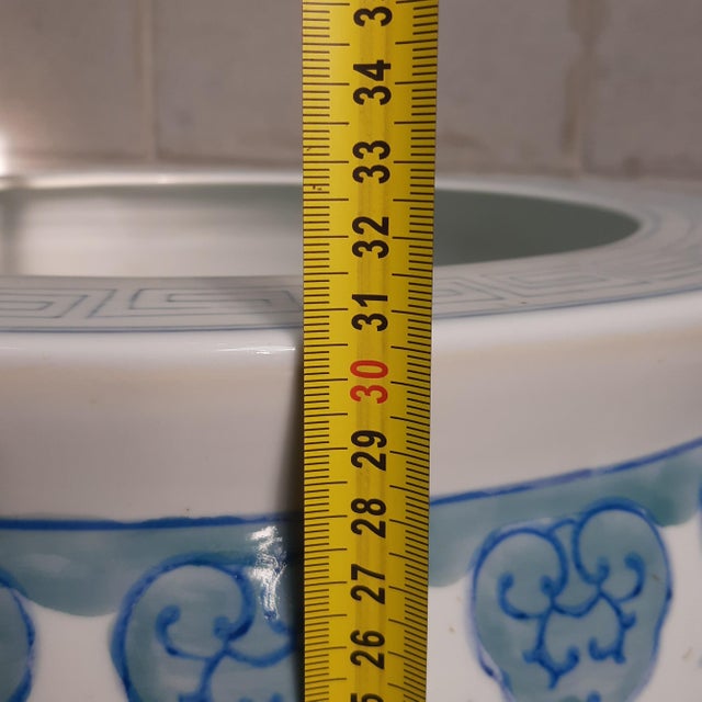 Chinese White and Blue Ceramic Vase with Pink Peonies, 1950s For Sale - Image 9 of 10