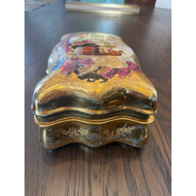 Late 19th Century Large Royal Vienna Porcelain Box. For Sale - Image 4 of 6