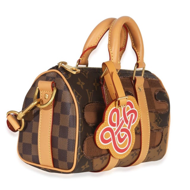 Contemporary Monogram Canvas Landscape Keepall Bandouliere 25 For Sale - Image 3 of 9