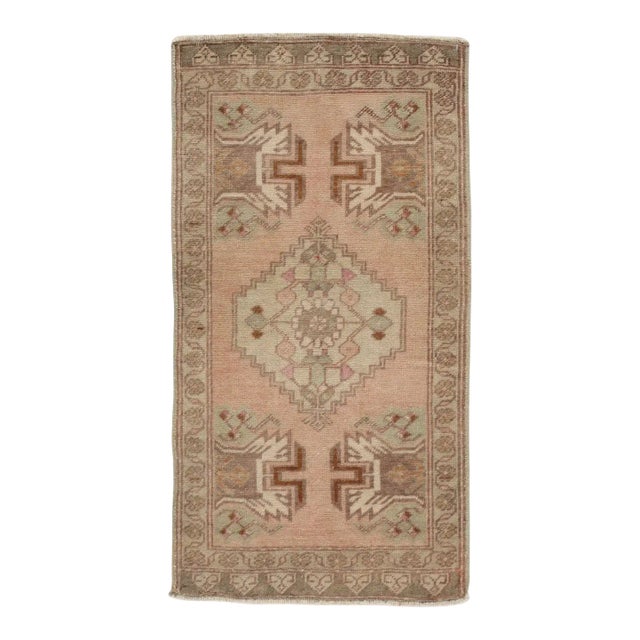 A Vintage Turkish Yastik Rug 1'7 X 3' For Sale