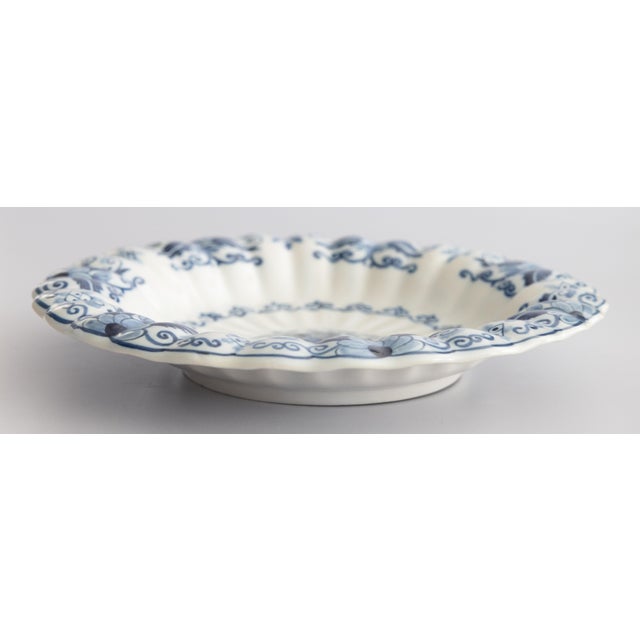 Delft Antique Dutch Delft Faience Makkum Scalloped Lobed Floral Wall Charger Plate, Circa 1920 For Sale - Image 4 of 8