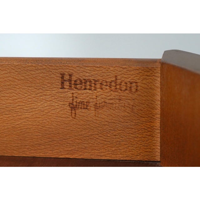 Pair of Henredon Round French Louis XVI Walnut Lamp Tables For Sale - Image 18 of 18