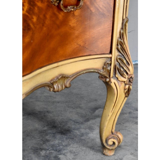 1900 - 1909 20th Century French Satinwood Chest on Chest For Sale - Image 5 of 11