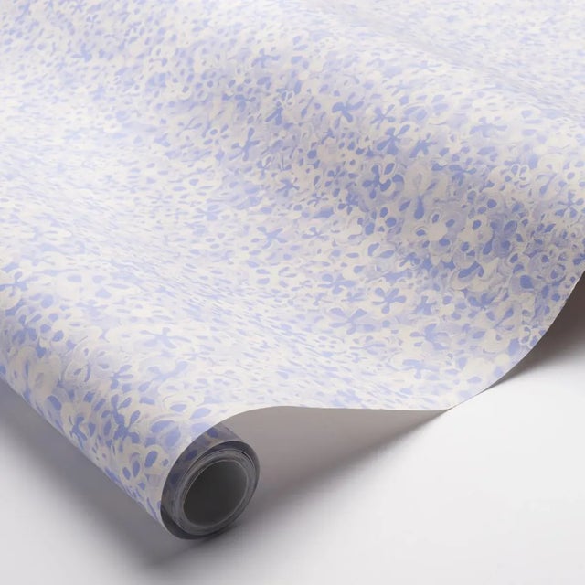 Schumacher Sample - Schumacher X Backdrop Superbloom Wallpaper in Cornflower For Sale - Image 4 of 4